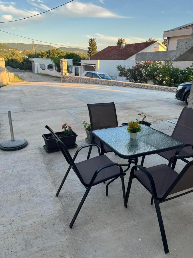 Apartmani Vittoria Bar Εξωτερικό φωτογραφία