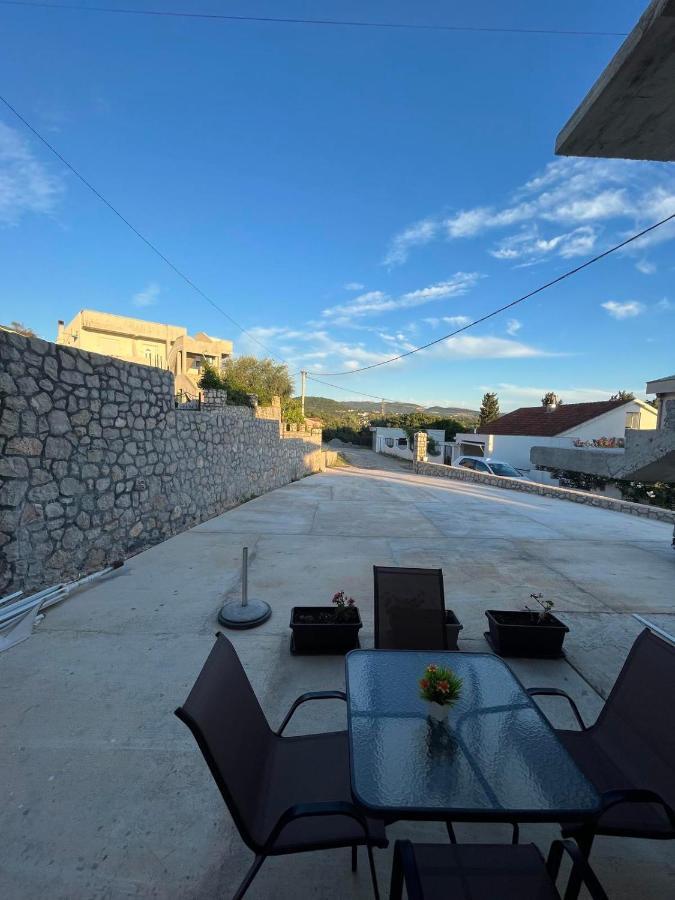 Apartmani Vittoria Bar Εξωτερικό φωτογραφία