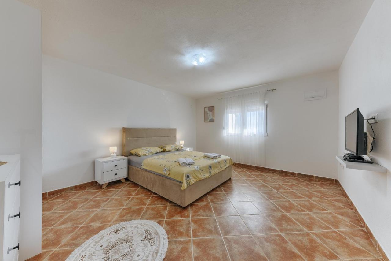 Apartmani Vittoria Bar Εξωτερικό φωτογραφία