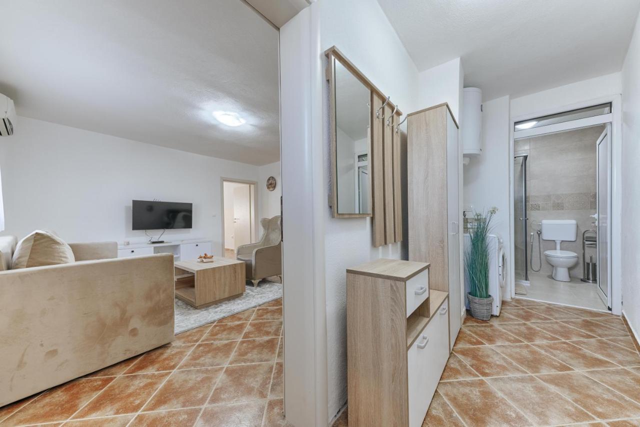 Apartmani Vittoria Bar Εξωτερικό φωτογραφία