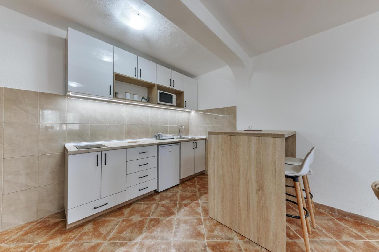 Apartmani Vittoria Bar Εξωτερικό φωτογραφία