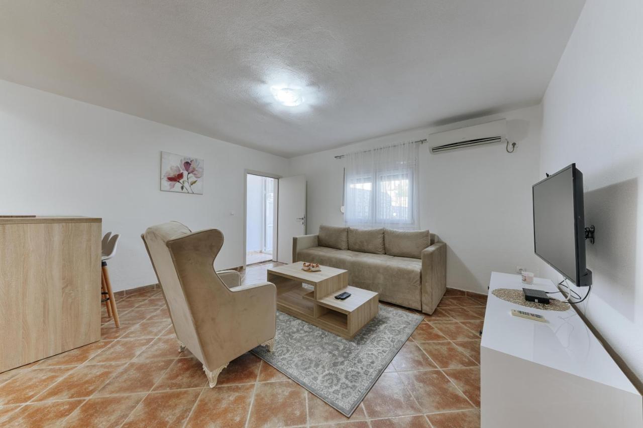 Apartmani Vittoria Bar Εξωτερικό φωτογραφία